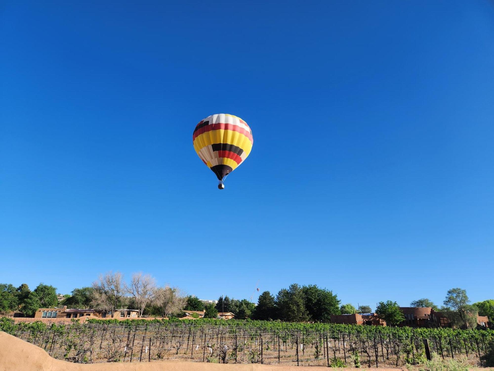 Red Mountain Manor Vineyard And Guesthouse 리오랜초 외부 사진