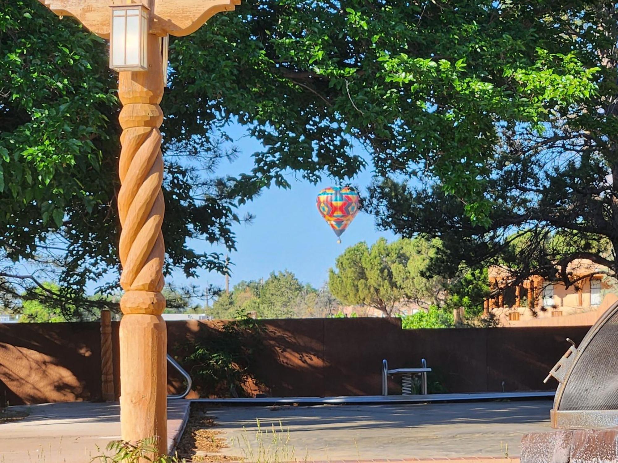 Red Mountain Manor Vineyard And Guesthouse 리오랜초 외부 사진